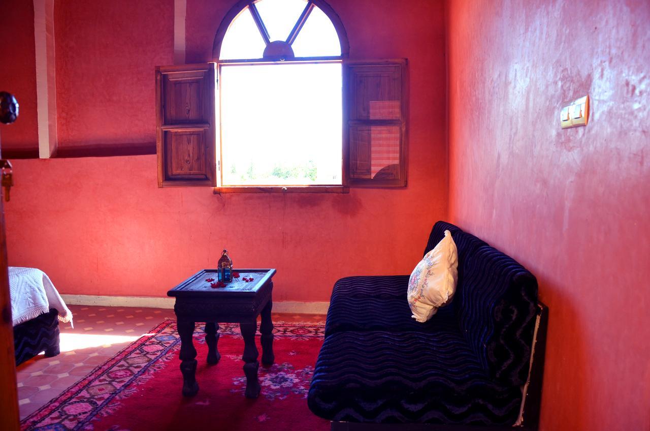 Hotel Latifa House Sbiti Exterior foto