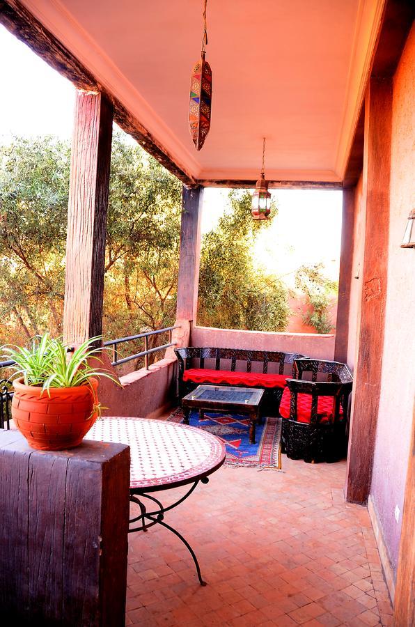 Hotel Latifa House Sbiti Exterior foto