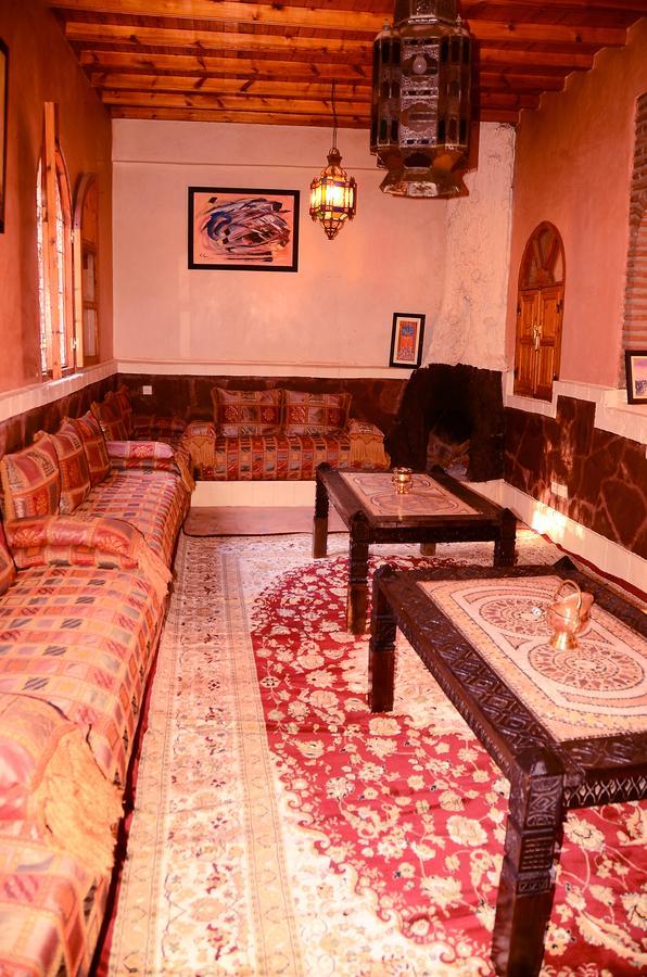 Hotel Latifa House Sbiti Exterior foto